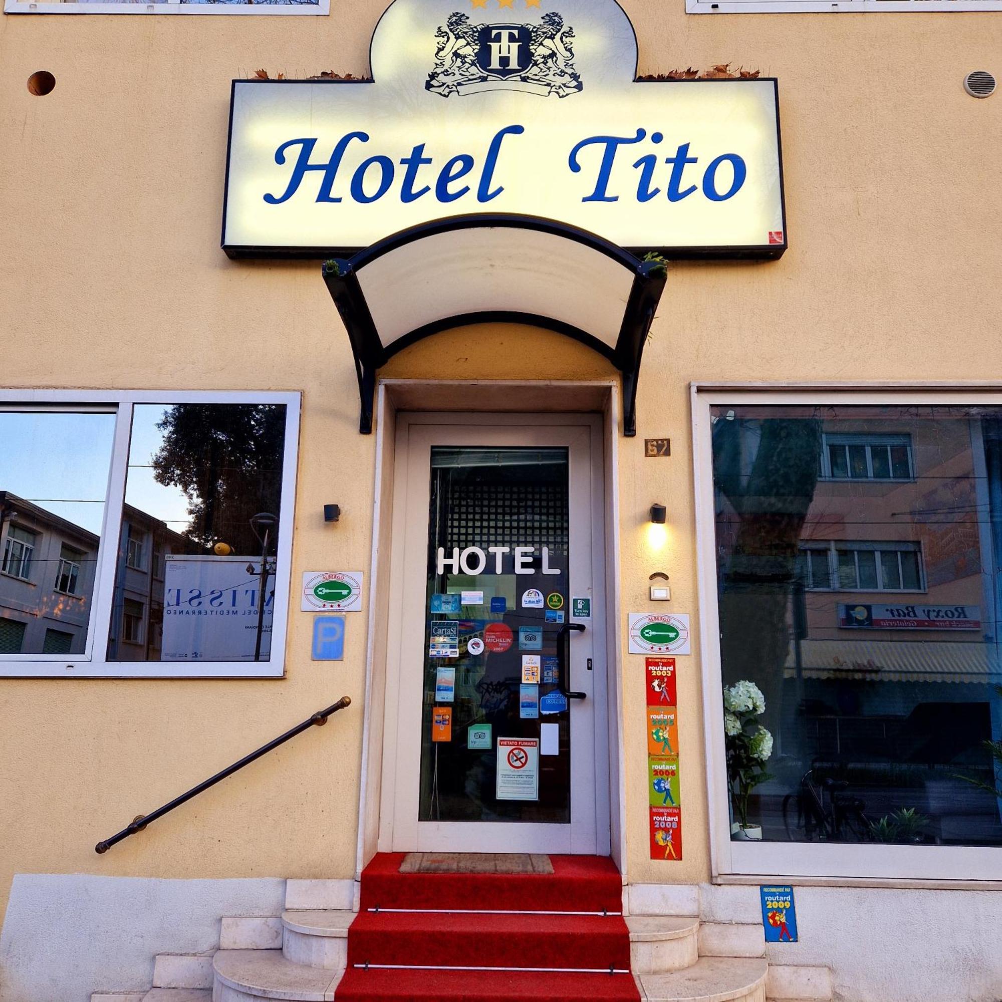 Hotel Tito Mestre Ngoại thất bức ảnh